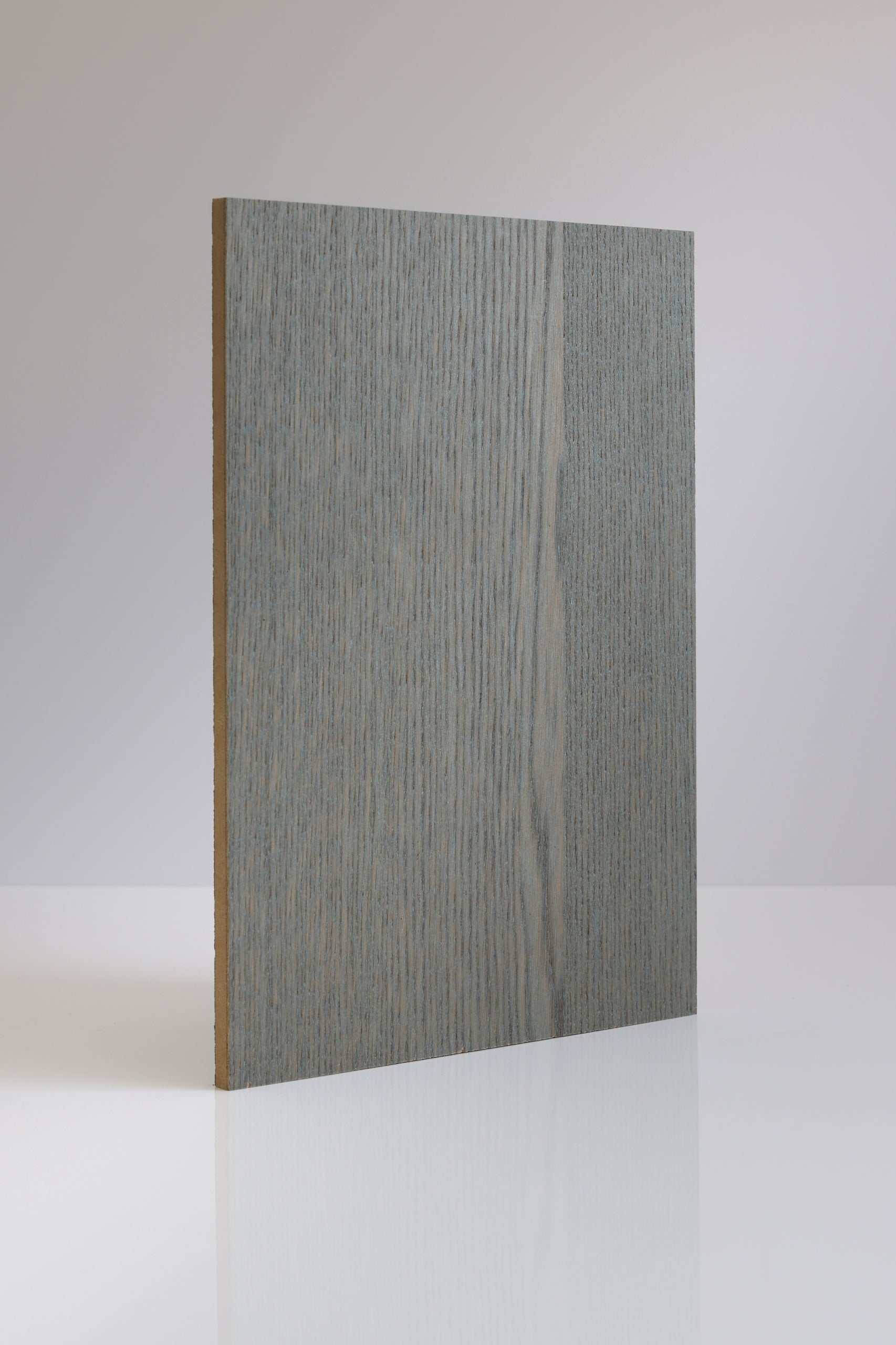 163.33 Oak Vibrant Silver Grey